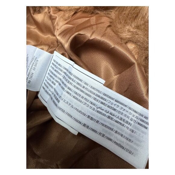 ABERCROMBIE & FITCH Faux Fur Soft Cropped Bomber Jacket Womens Small - Picture 6 of 6